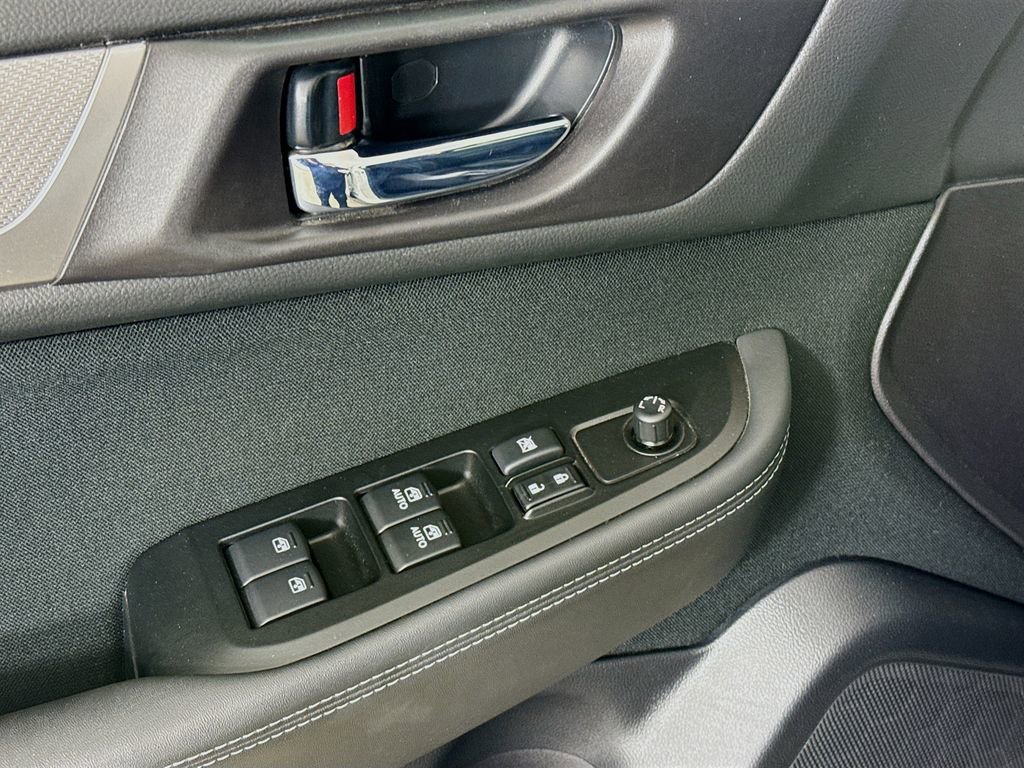 Used 2017 Subaru Outback 2.5i Premium image 20