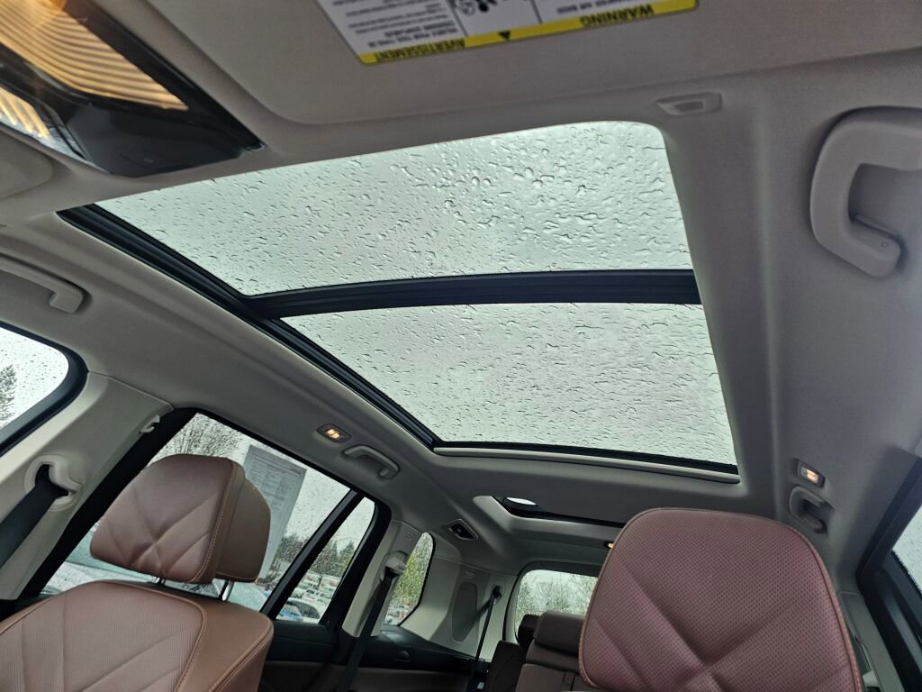 Used 2026 BMW X7 xDrive40i image 11