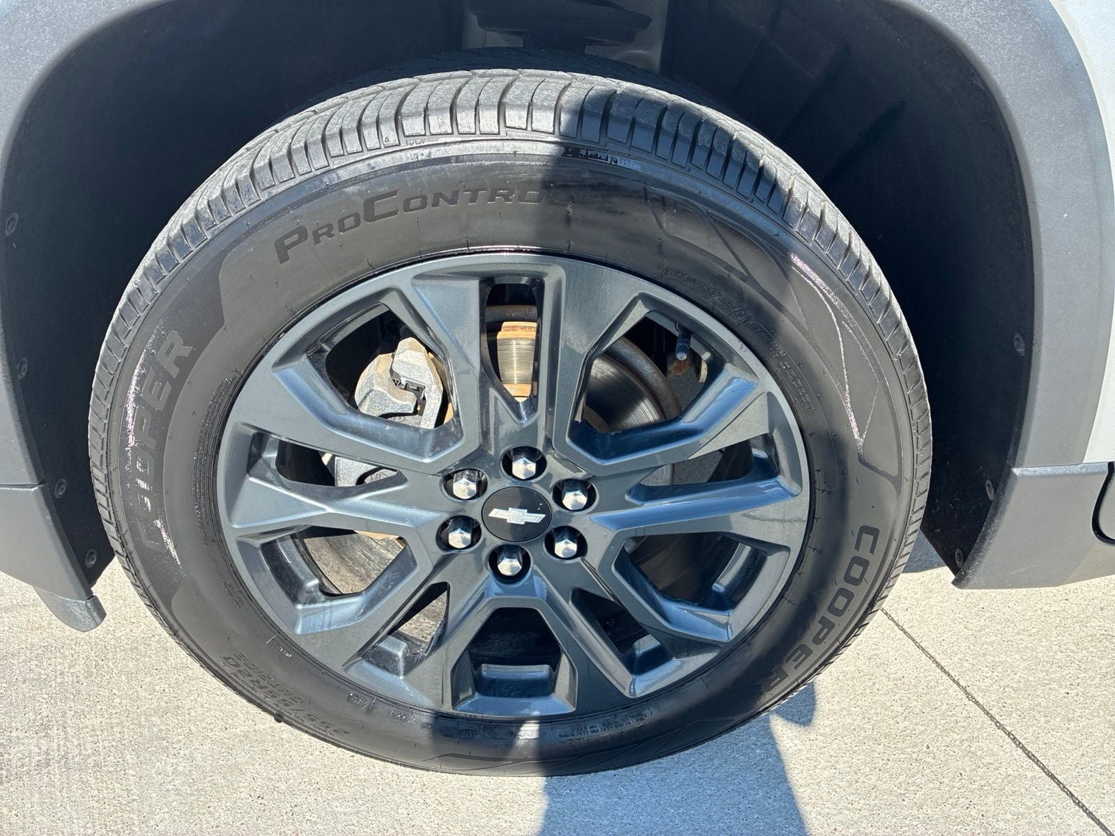 Used 2019 Chevrolet Traverse RS AWD/4WD image 12
