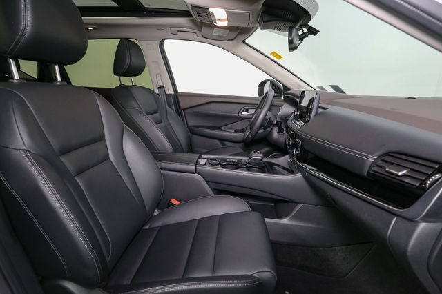 Used 2023 Nissan Rogue SL w/ SL Premium Package AWD/4WD image 16