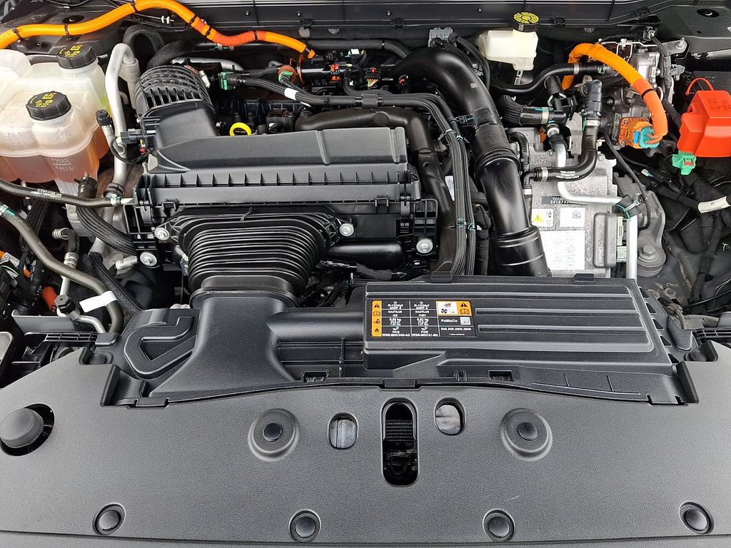 Certified 2025 Lincoln Nautilus Premier AWD/4WD image 27