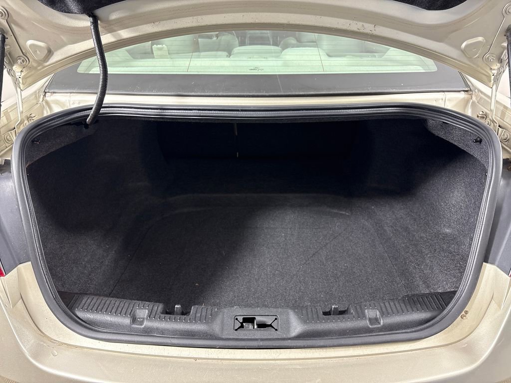 Used 2011 Ford Taurus SEL w/ 201A Rapid Spec Order Code FWD image 29