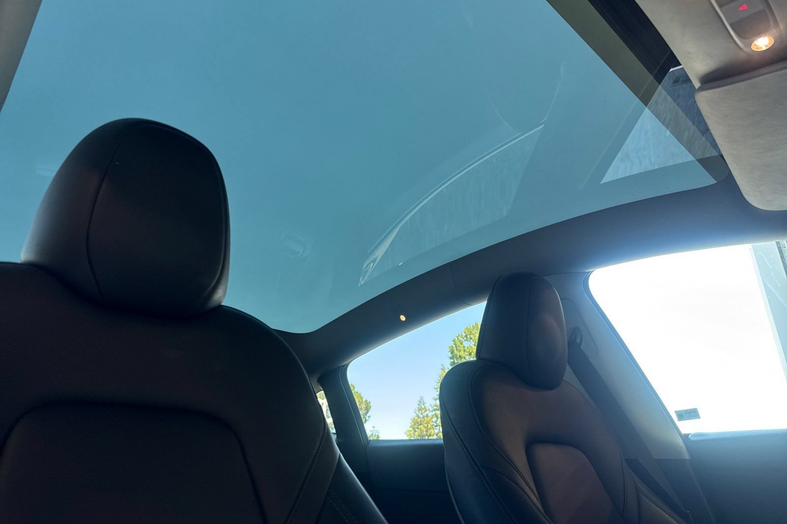 Used 2025 Tesla Model Y Performance AWD/4WD image 21
