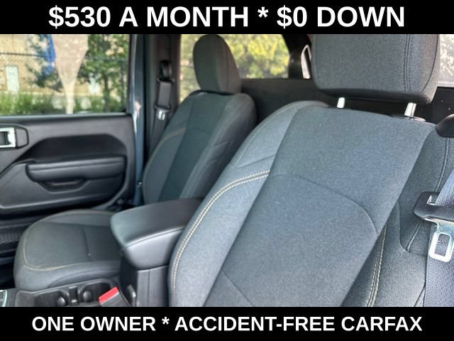 Used 2025 Jeep Wrangler Sport AWD/4WD image 17
