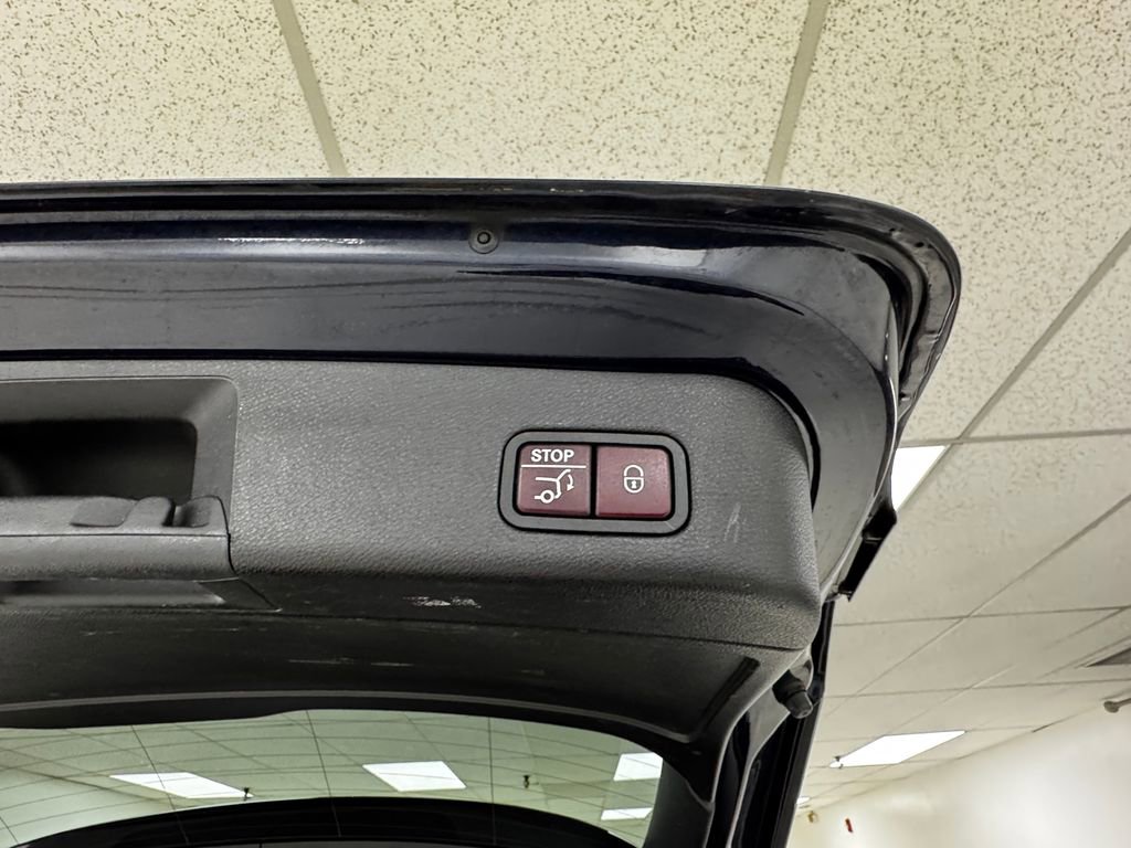 Used 2017 Mercedes-Benz GLE 43 AMG 4MATIC image 36