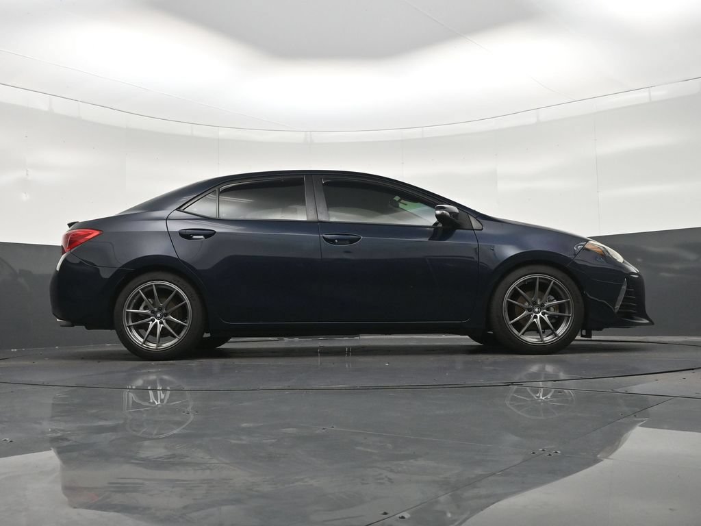 Used 2019 Toyota Corolla SE FWD image 28