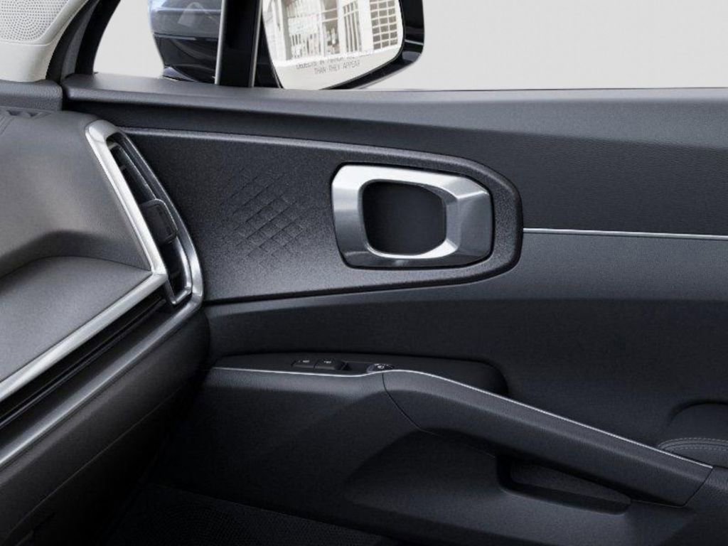 Used 2025 Kia Sorento S image 25