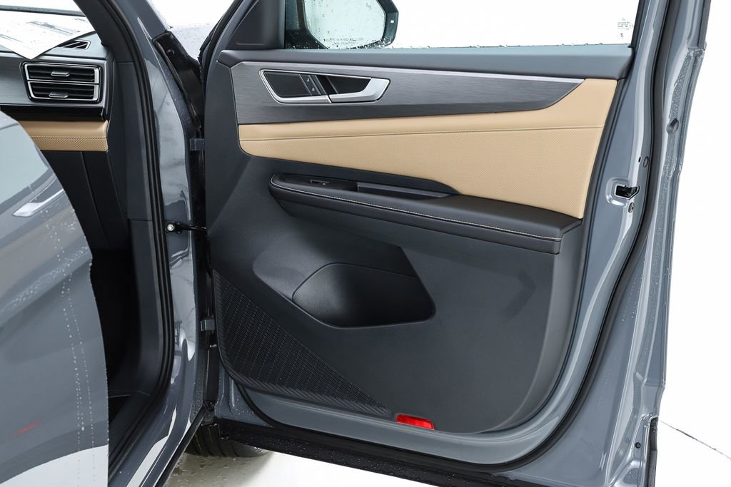 New 2026 Volkswagen Atlas Cross Sport SE image 70