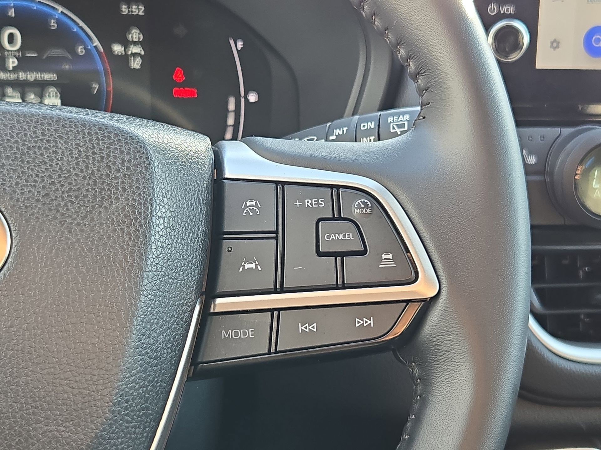 Used 2025 Toyota Grand Highlander FWD image 19