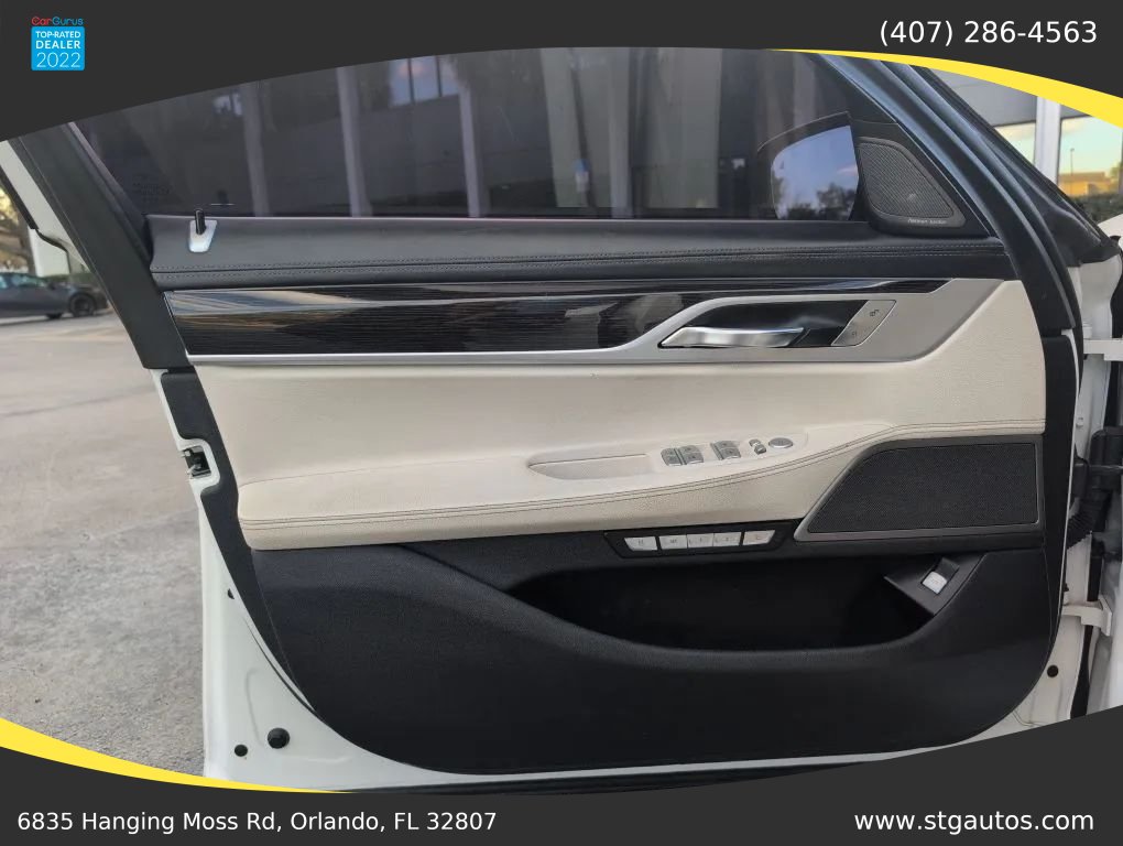 Used 2017 BMW 740i RWD image 12