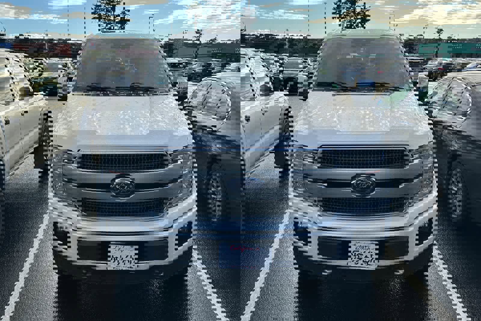 Used 2018 Ford F150 Platinum w/ Equipment Group 701A Luxury image 10