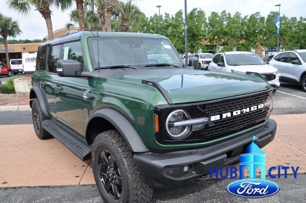 New 2025 Ford Bronco Outer Banks image 7