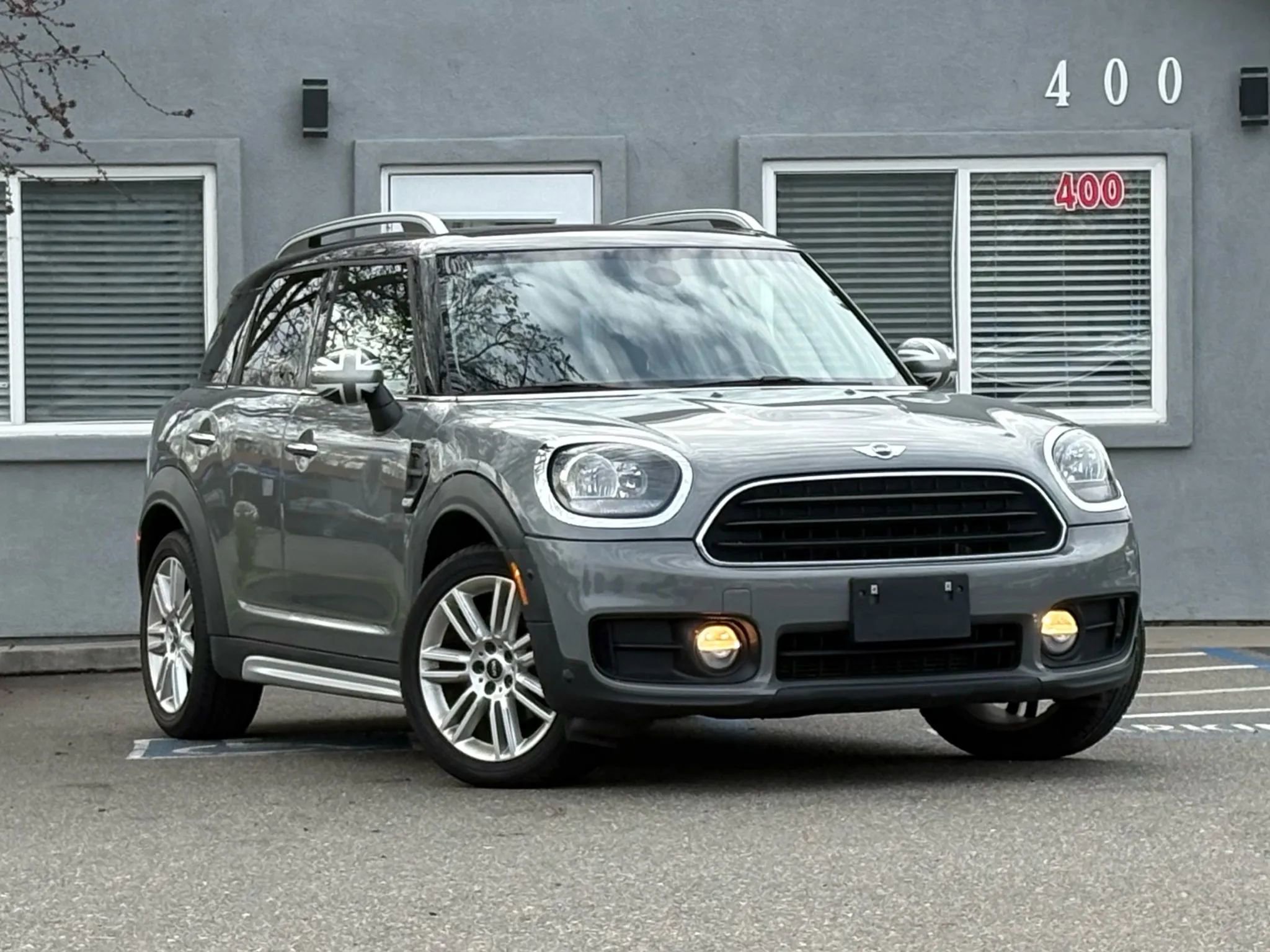 Used 2017 MINI Cooper Countryman FWD image 3