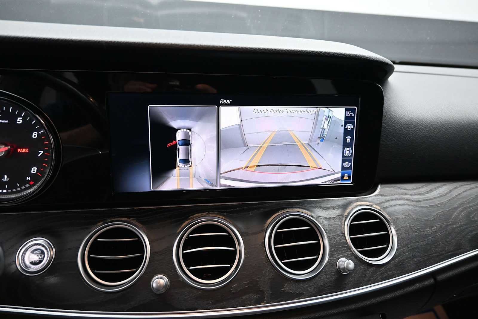 Used 2019 Mercedes-Benz E 300 4MATIC image 39