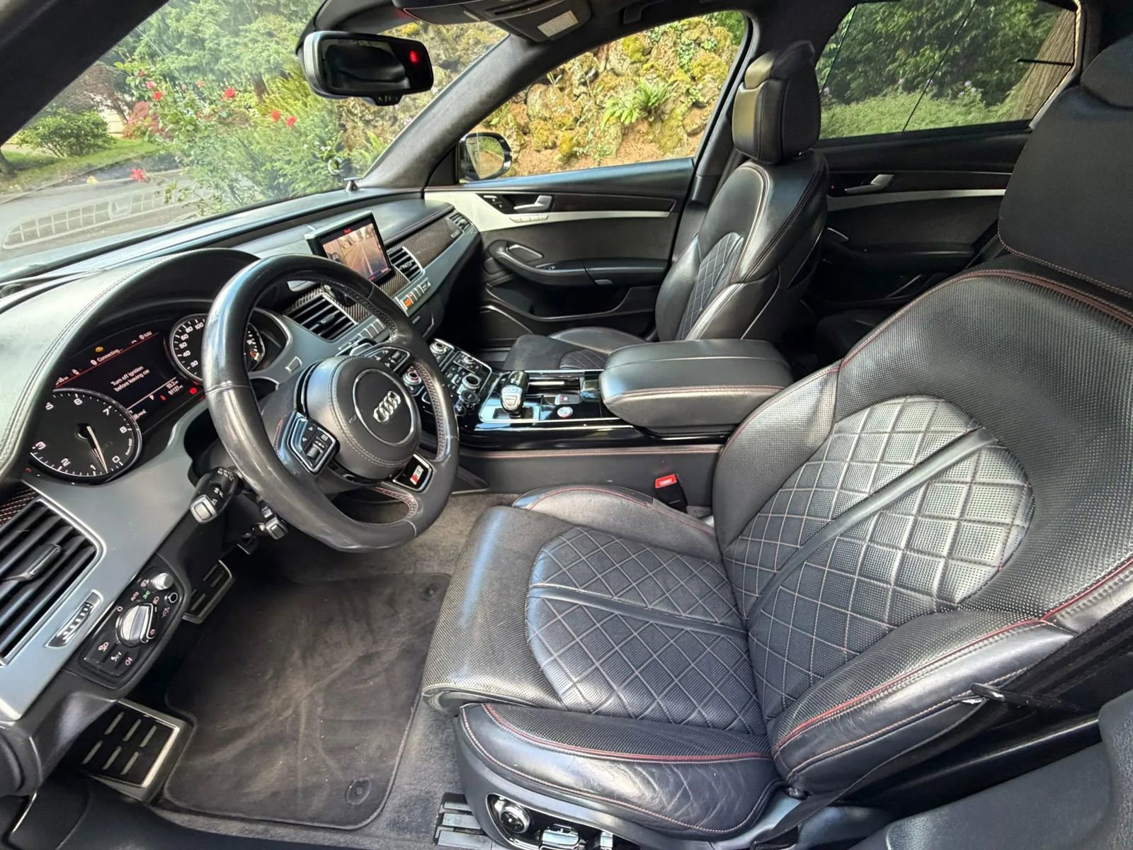 Used 2017 Audi S8 Plus AWD/4WD image 8