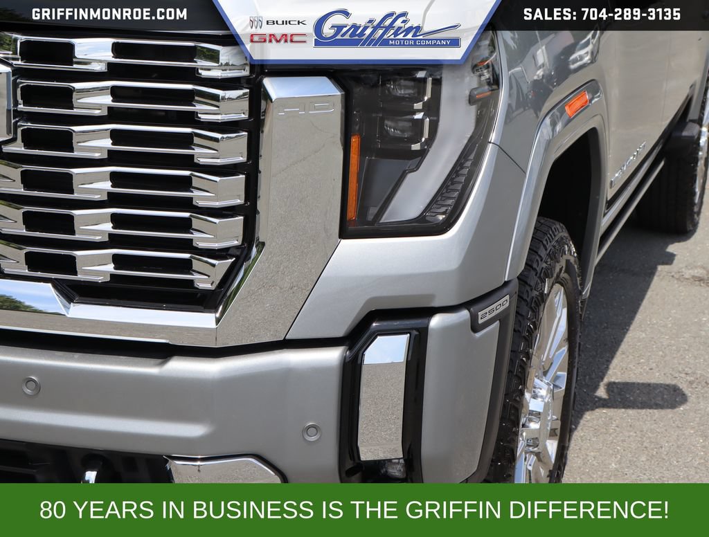 New 2026 GMC Sierra 2500 Denali w/ Denali Reserve Package AWD/4WD image 9