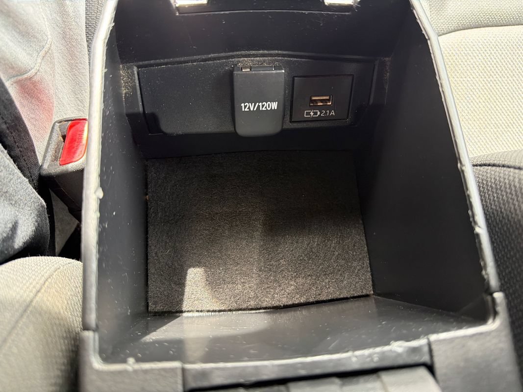 Used 2021 Toyota Corolla SE FWD image 24