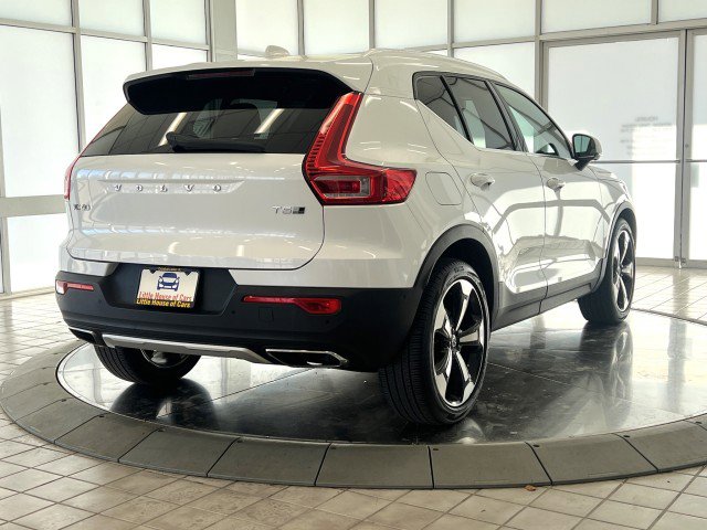 Used 2019 Volvo XC40 T5 Inscription image 7