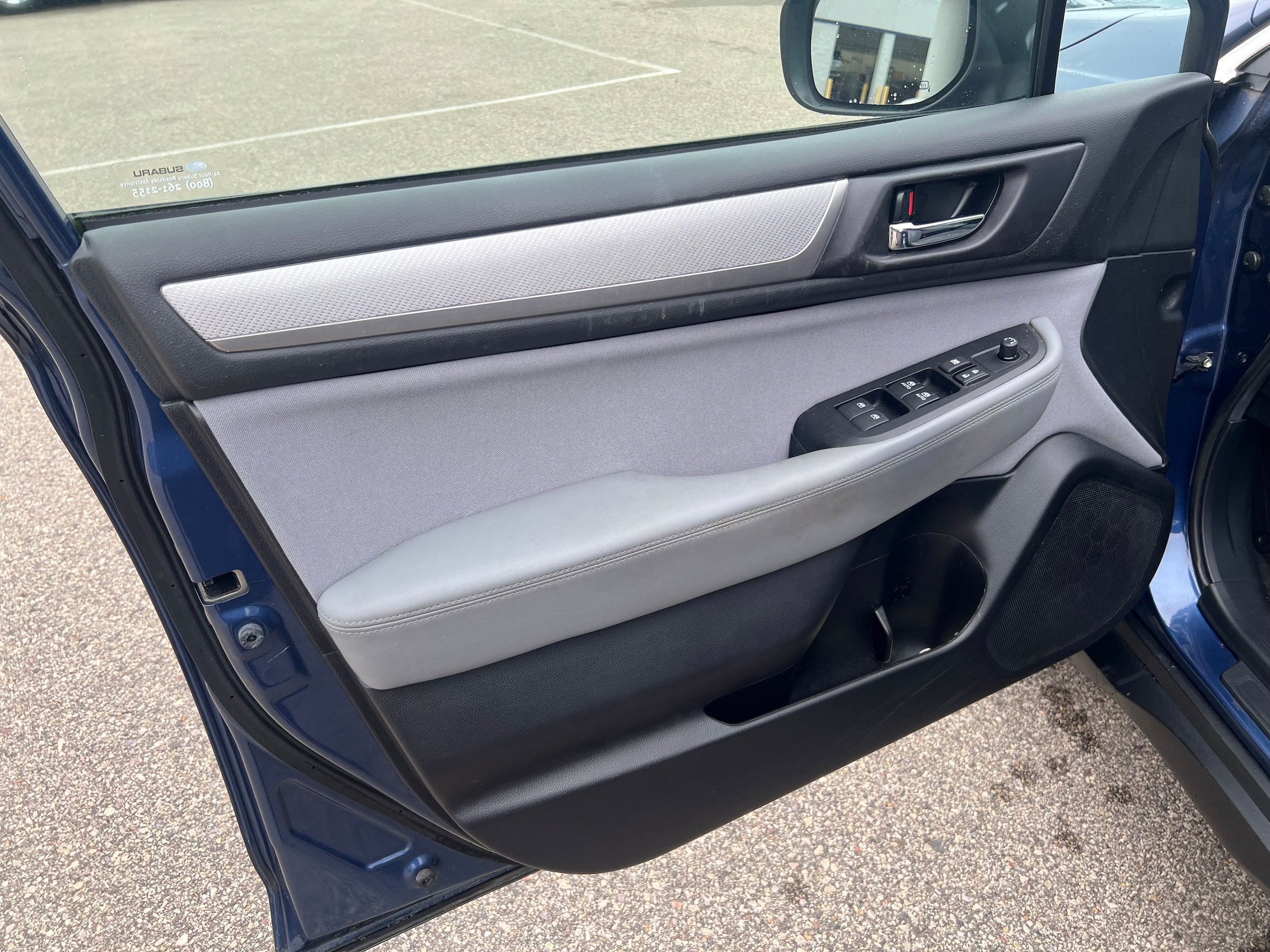 Used 2019 Subaru Outback 2.5i Premium AWD/4WD image 17