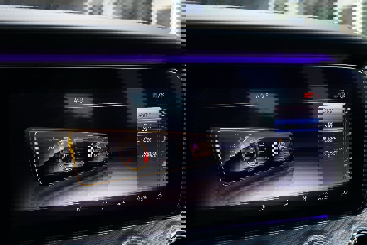 Used 2018 Mercedes-Benz E 63 AMG S image 33