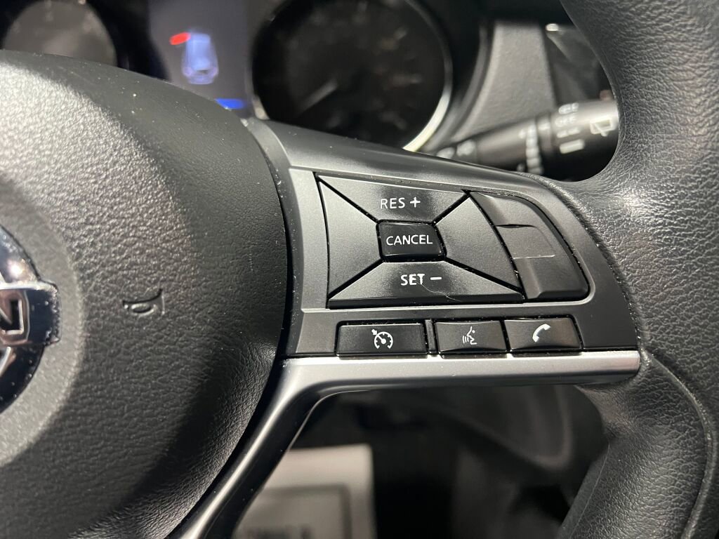 Used 2020 Nissan Rogue S image 13