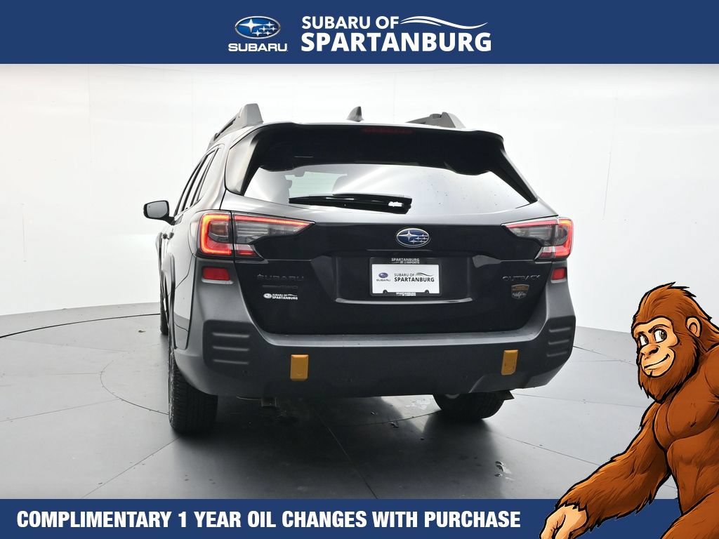 Used 2022 Subaru Outback Wilderness AWD/4WD image 7