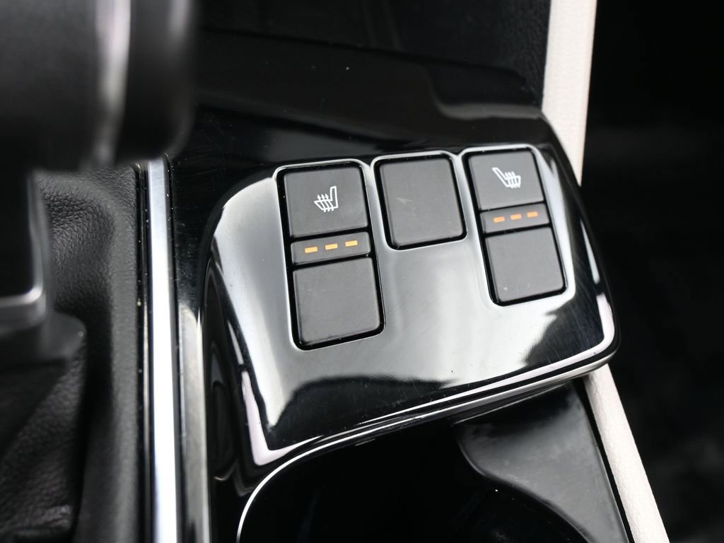 Used 2023 Kia Sportage EX image 24