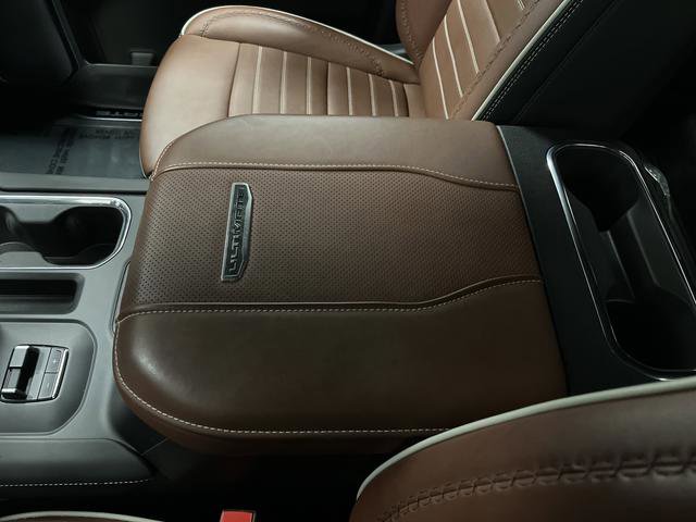 Used 2024 GMC Sierra 2500 Denali Ultimate w/ Snow Plow Prep/Camper Package image 21