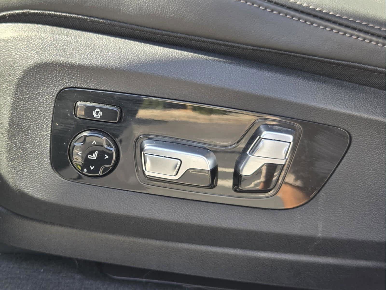 Certified 2026 BMW X5 xDrive50e image 23