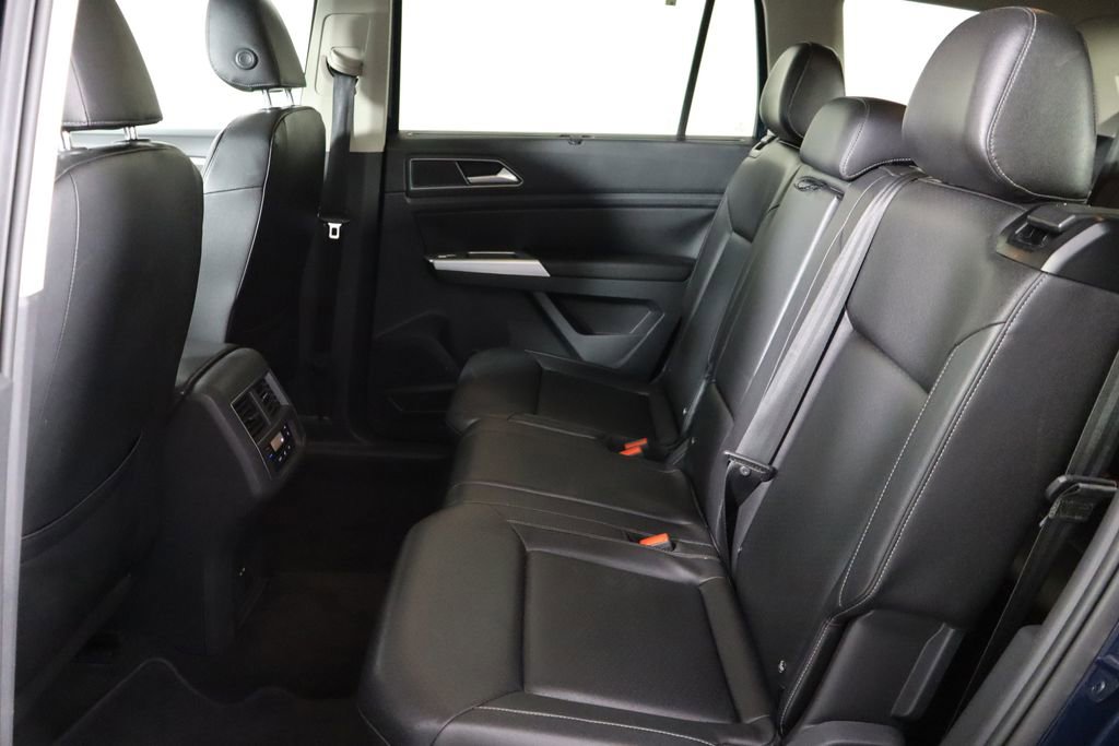 Used 2018 Volkswagen Atlas SEL FWD image 16