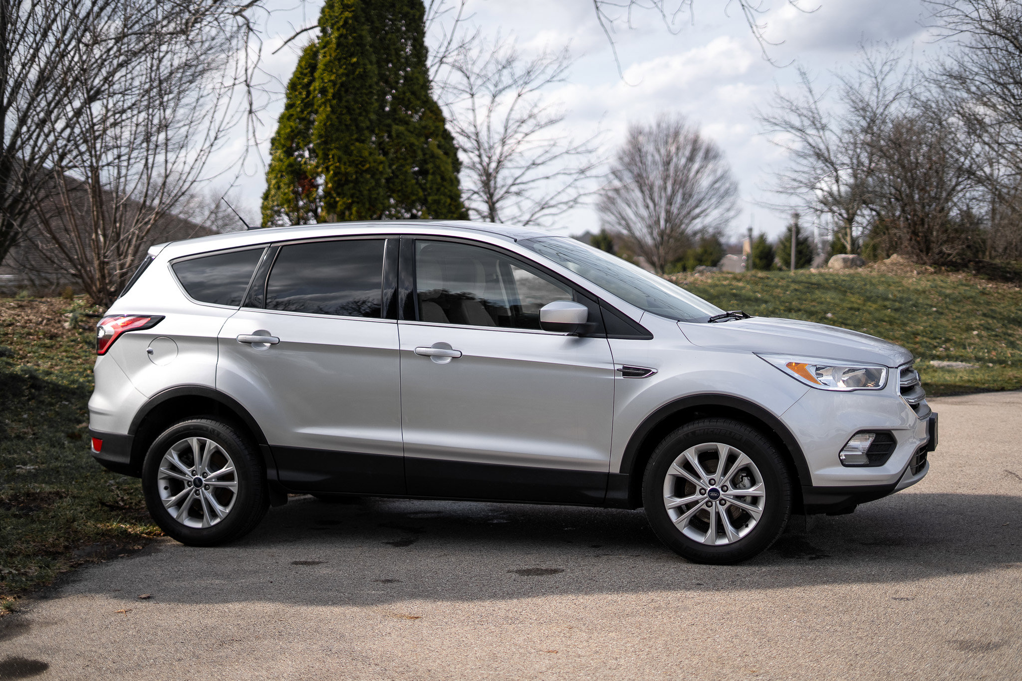 Used 2017 Ford Escape SE image 4