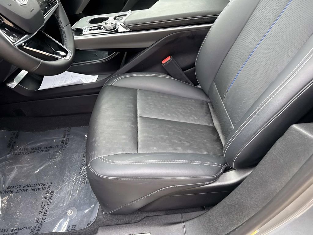 Certified 2024 Cadillac Lyriq Luxury w/ LPO, Floor Liner Package image 17