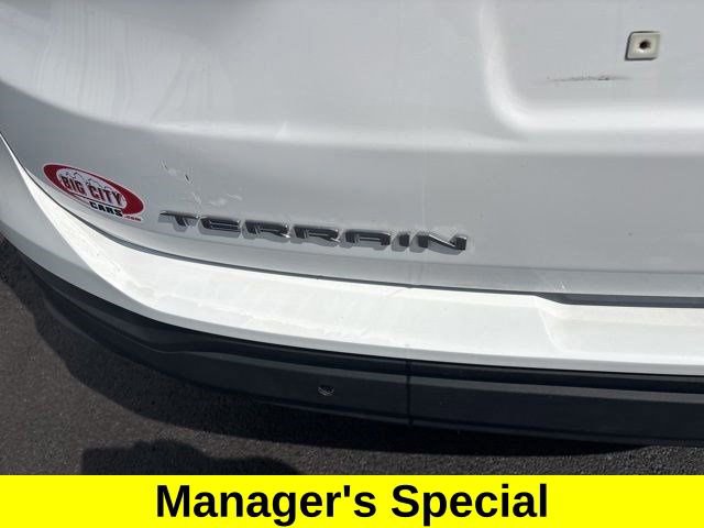 Used 2023 GMC Terrain SLE w/ Driver Convenience Package image 47