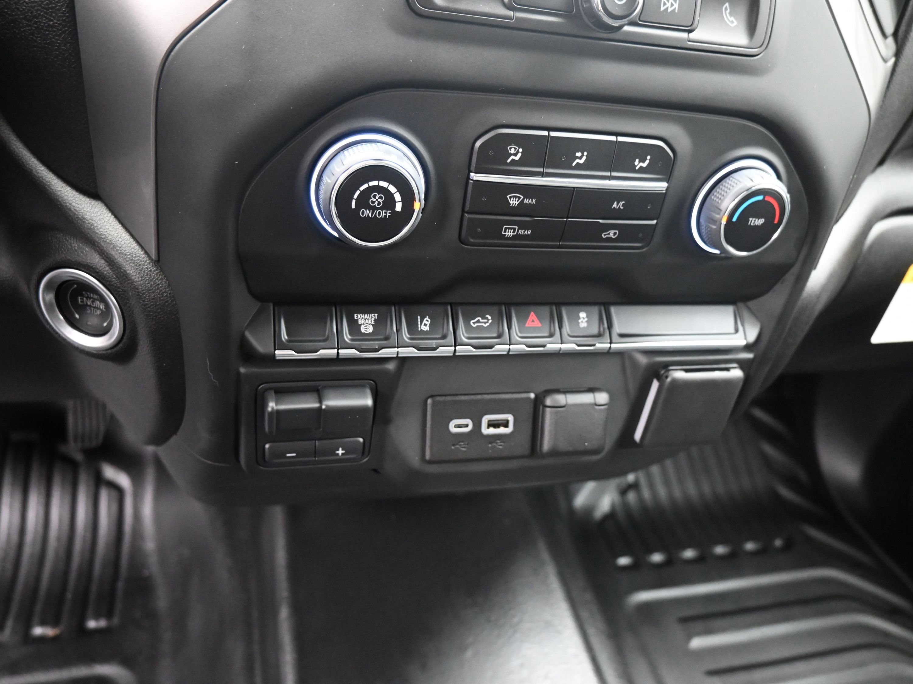 Certified 2024 Chevrolet Silverado 3500 W/T w/ WT Convenience Package image 14