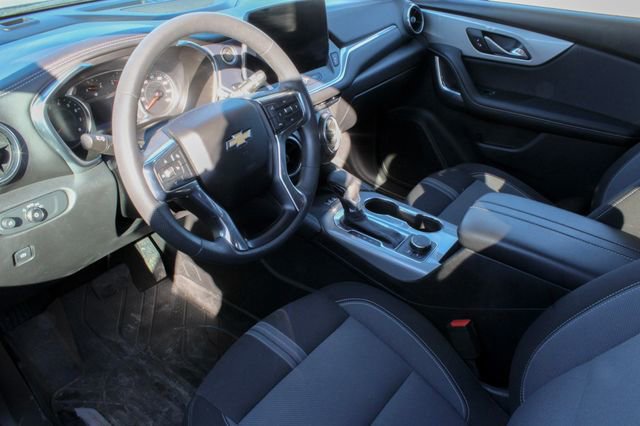 Used 2023 Chevrolet Blazer LT w/ Convenience Package image 11