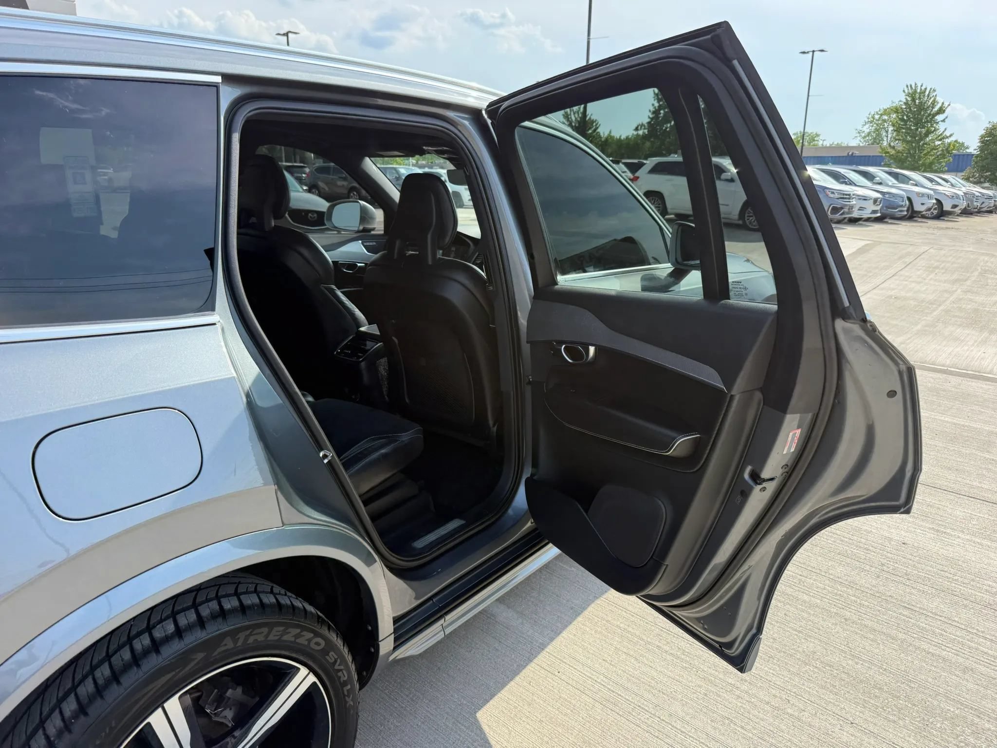 Used 2016 Volvo XC90 T6 R-Design AWD/4WD image 21