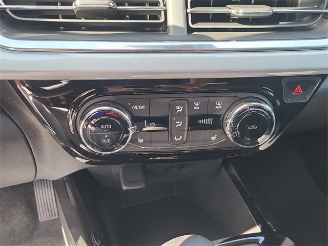 New 2026 Chevrolet Trax LT w/ Driver Confidence Package image 32