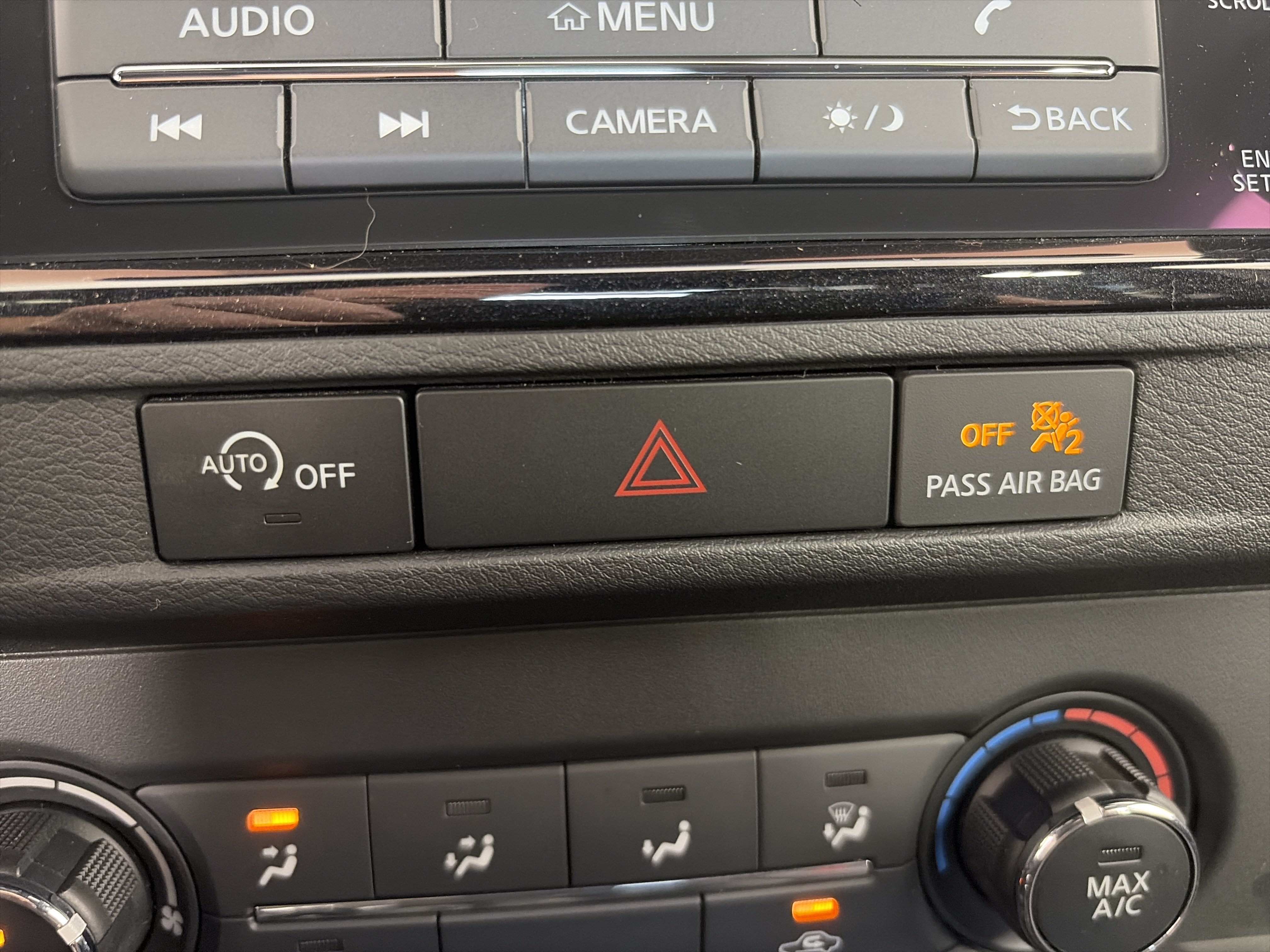 Used 2023 Nissan Frontier SV w/ Midnight Edition Package AWD/4WD image 21