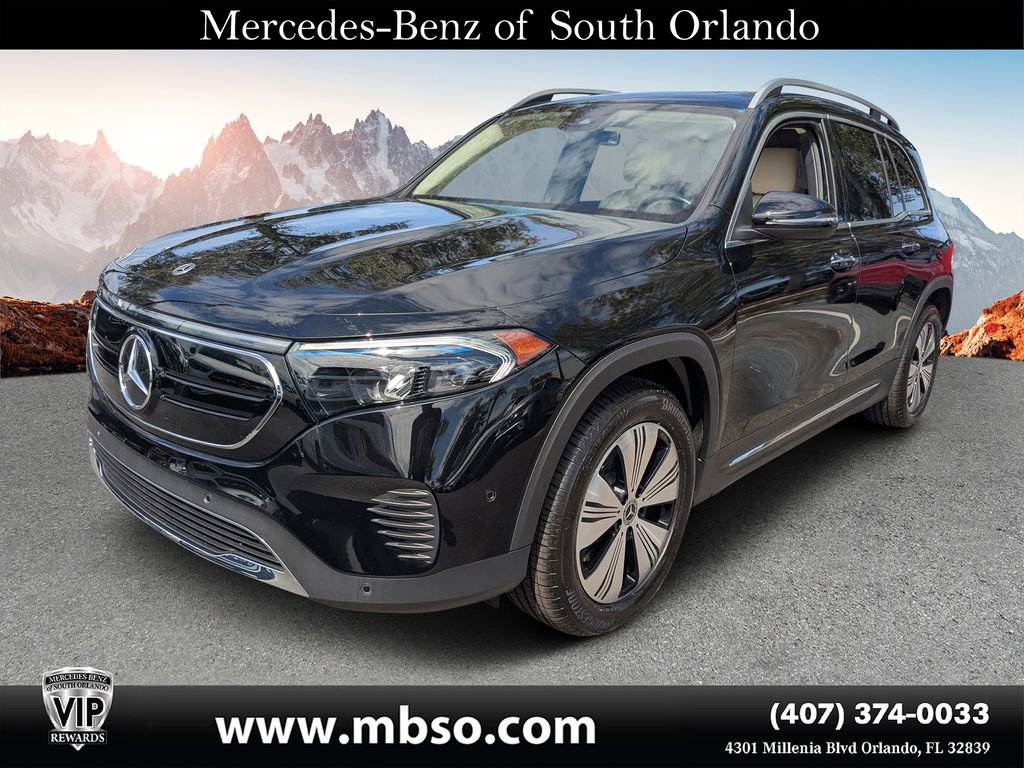 Certified 2023 Mercedes-Benz EQB 250+ w/ Exclusive Package image 18