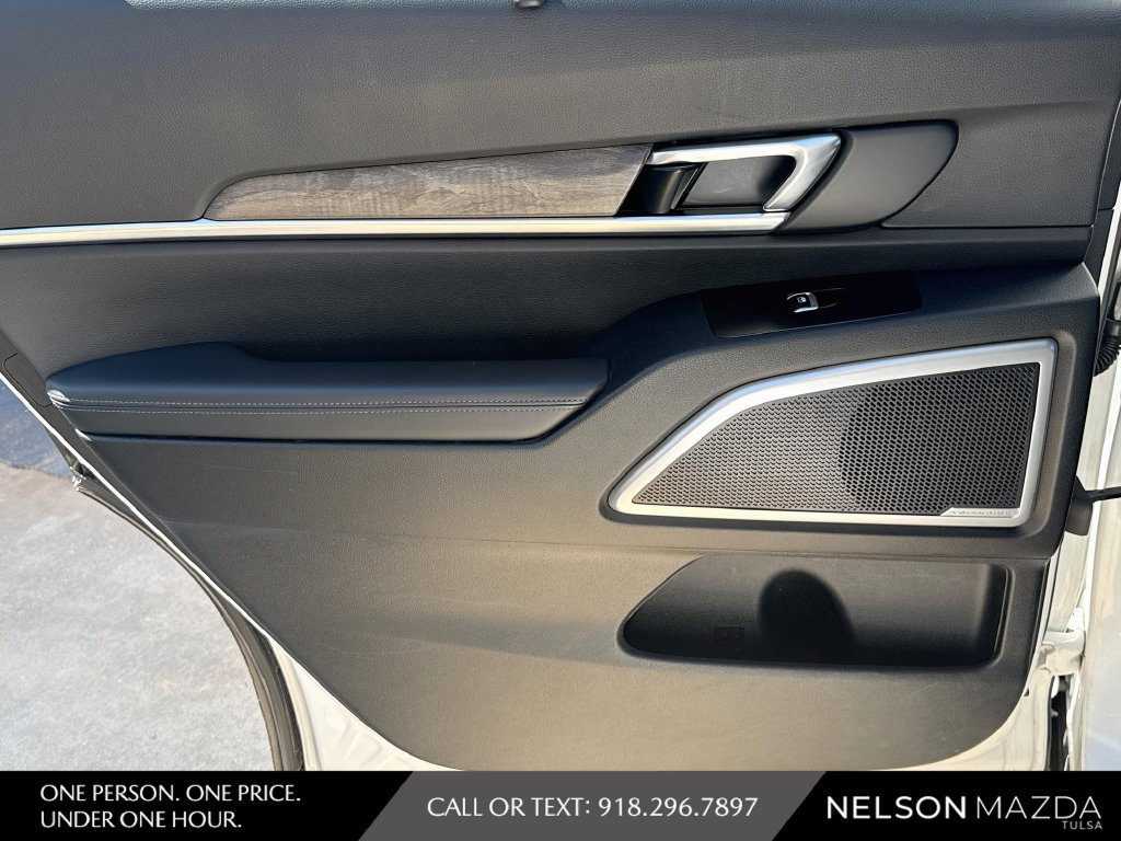Used 2020 Kia Telluride EX w/ Towing Package FWD image 37