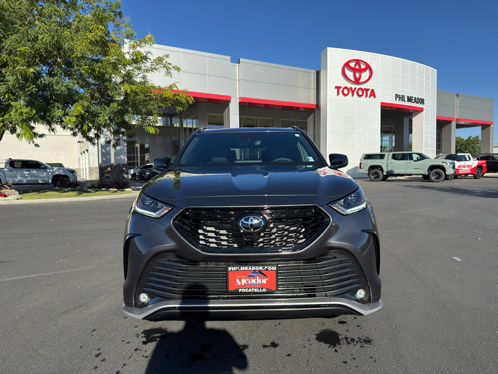 New 2025 Toyota Highlander XSE image 6