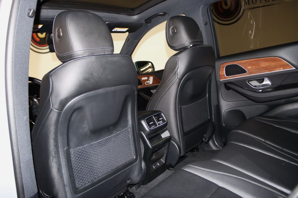 Used 2025 Mercedes-Benz GLE 350 4MATIC w/ Winter Package image 61
