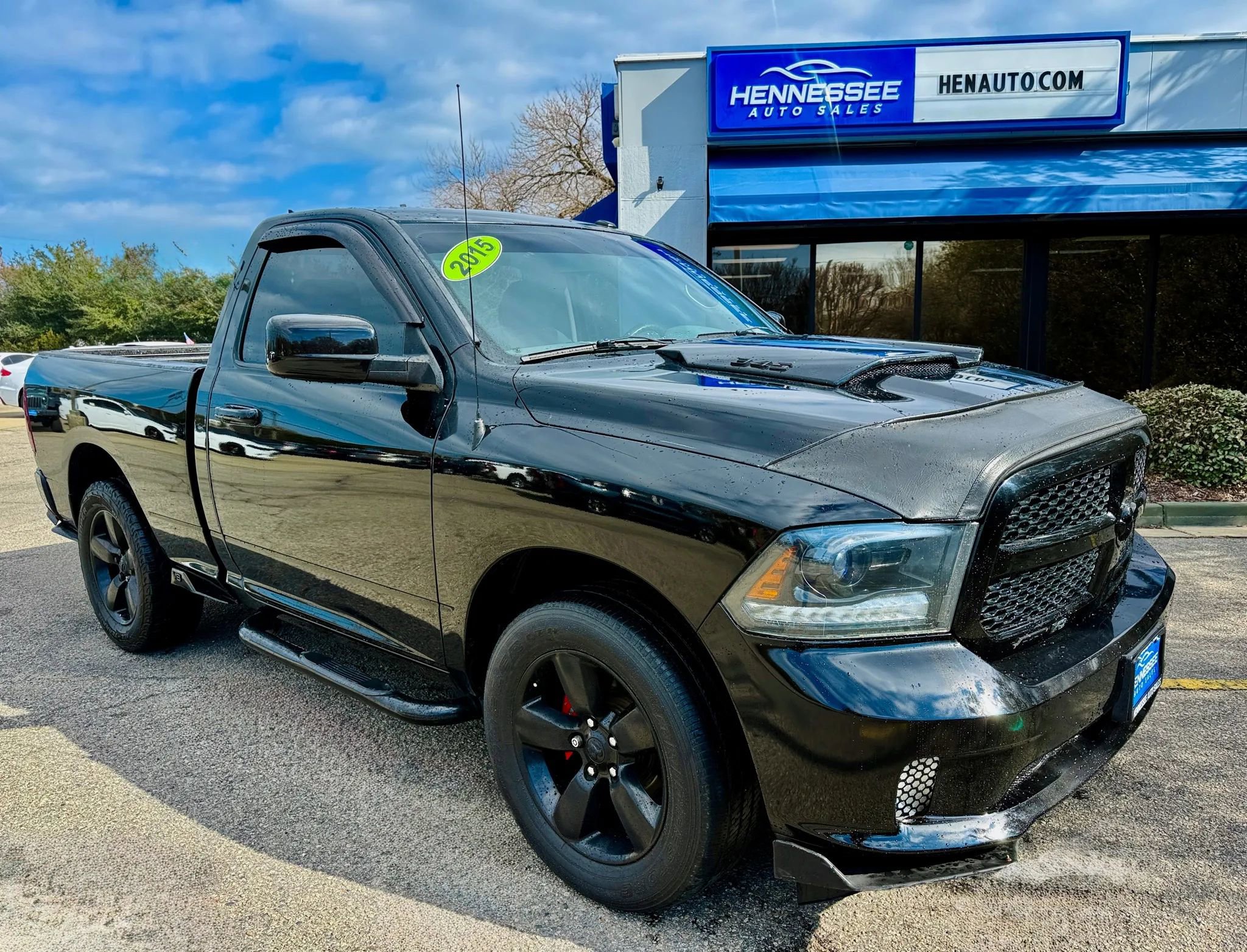 Used 2015 RAM 1500 Express w/ Black Ram 1500 Express Group RWD image 17