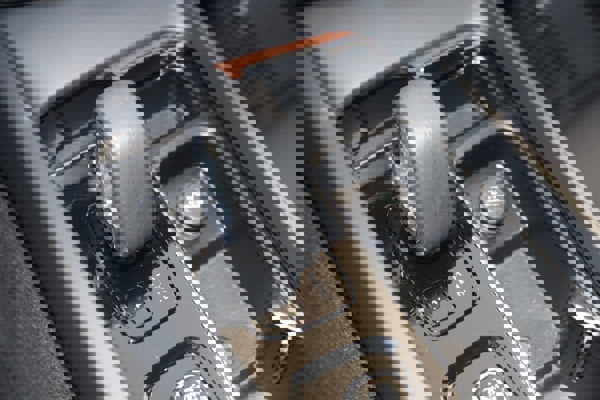 Used 2024 Volvo V60 B5 Cross Country Plus image 7