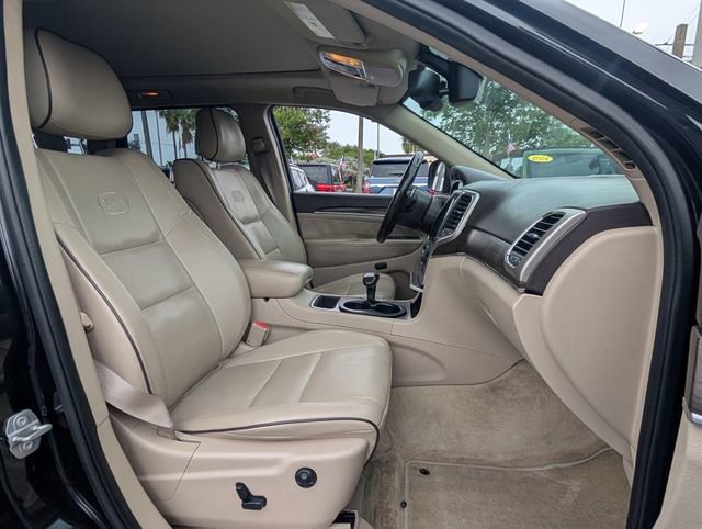 Used 2015 Jeep Grand Cherokee Overland RWD image 16
