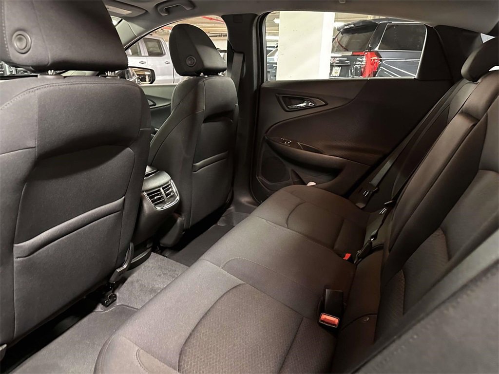 Used 2022 Chevrolet Malibu LT image 16