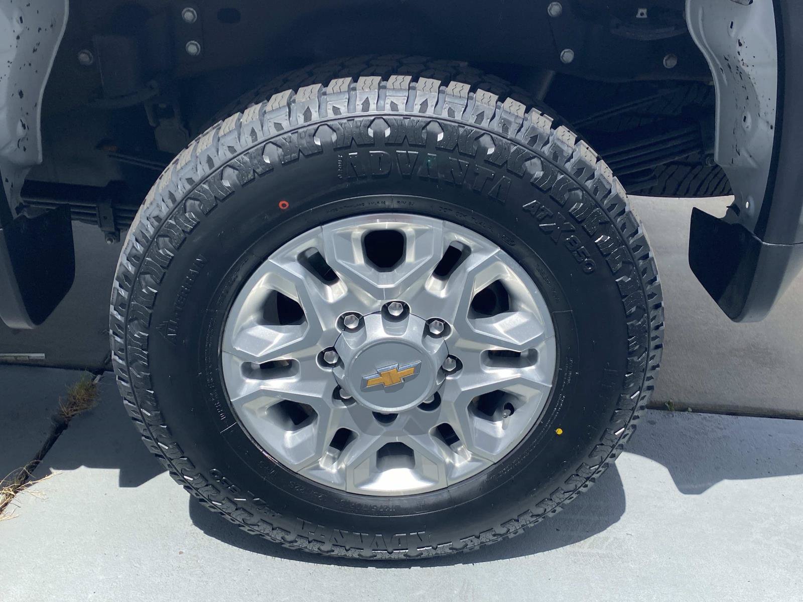 Used 2025 Chevrolet Silverado 3500 LT w/ Safety Package AWD/4WD image 10