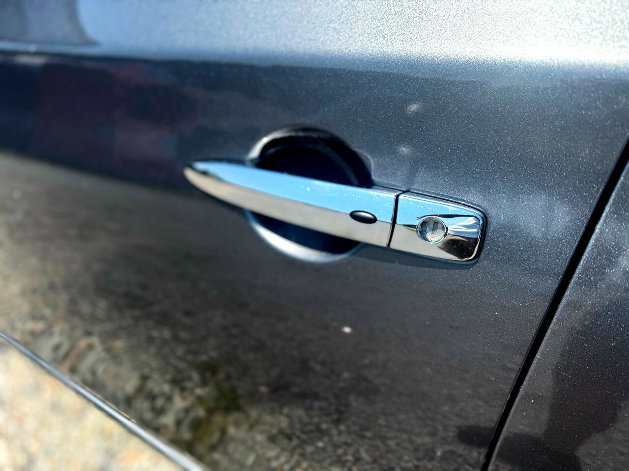 Used 2018 Nissan Sentra SV w/ Premium Package (P01) image 12