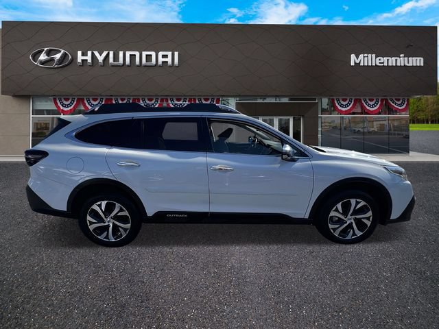 Used 2021 Subaru Outback Touring XT AWD/4WD image 4