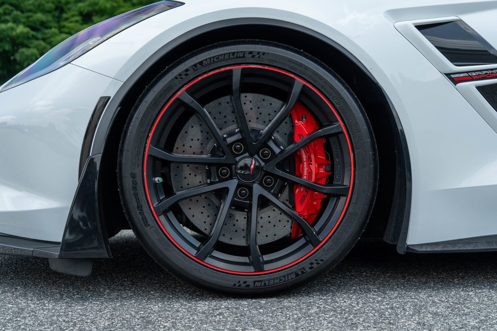 Used 2018 Chevrolet Corvette Grand Sport w/ Z07 Performance Package image 9